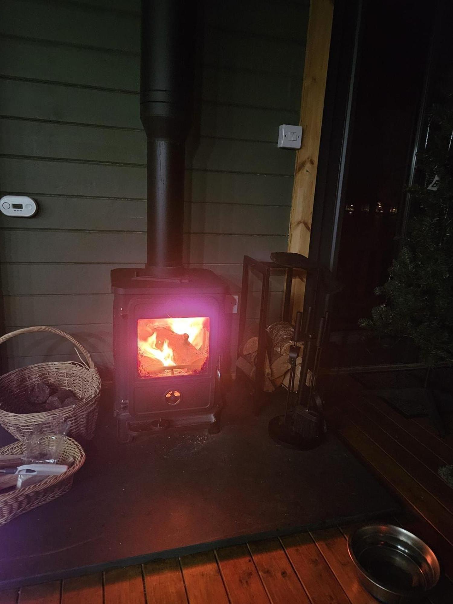 Ghillie'S Croft Cabin, Rothesay Extérieur photo